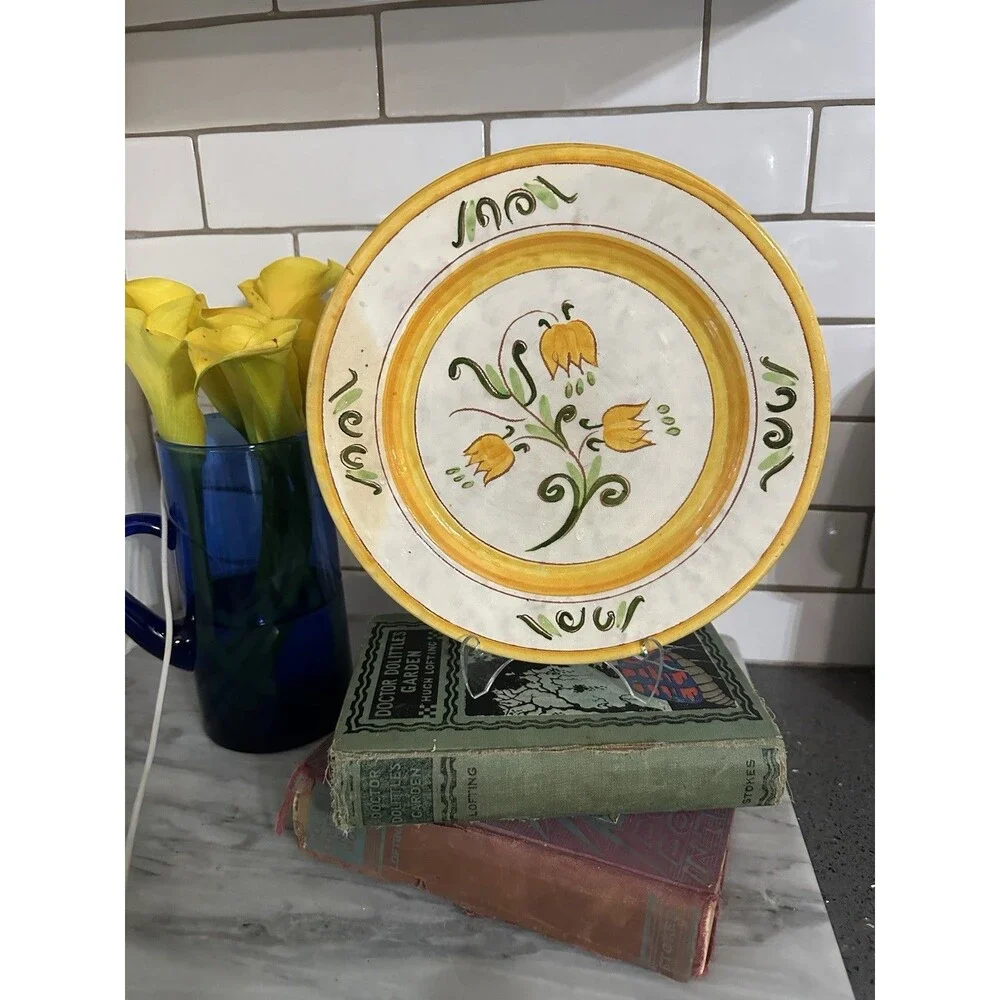 Yellow Tulip Pottery Hand painted Wall Z xx9 Inches Dinner Plate Stangl Pottery